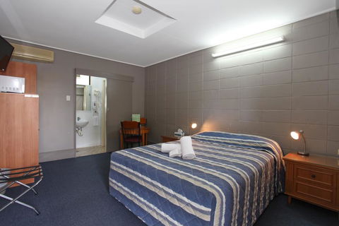 Tandara Hotel Motel - Yamba Accommodation 0