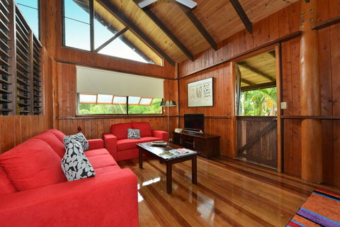 Tea Tree Cottage - Yamba Accommodation 2