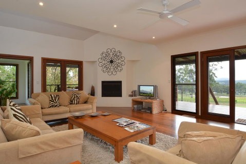 Tellace Wines Homestead - Yamba Accommodation 2