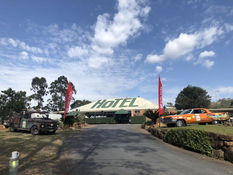 The Advancetown Hotel - Yamba Accommodation 2