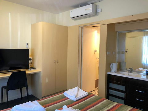 The Astor Suites - Yamba Accommodation 1