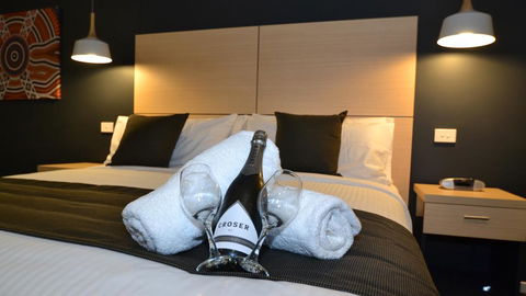 The Astor Suites - Yamba Accommodation 0