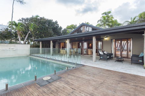 The Beach House On Newell - Yamba Accommodation 2