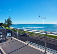 Penguin Waterfront Escape - Yamba Accommodation