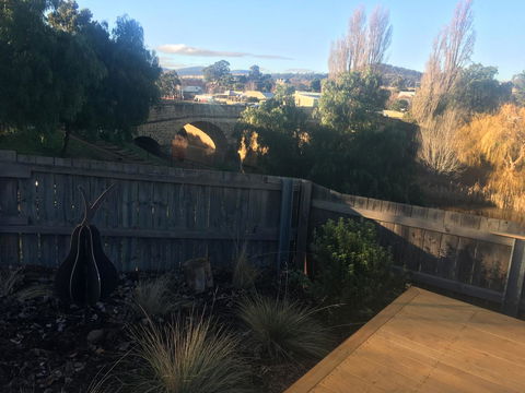 Bridge View Retreat - Yamba Accommodation 9