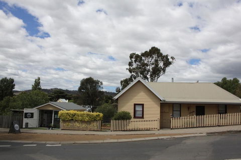 Bridge View Retreat - Yamba Accommodation 25