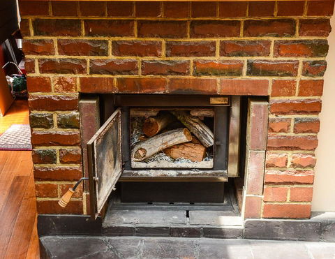 Bridge View Retreat - Yamba Accommodation 26