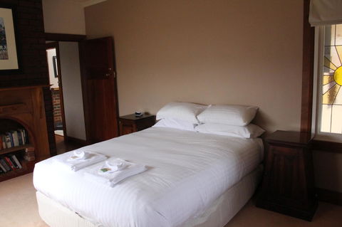 Bridge View Retreat - Yamba Accommodation 36