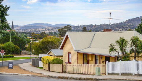 Bridge View Retreat - Yamba Accommodation 29