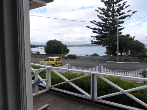 Freycinet Waters - Yamba Accommodation 12