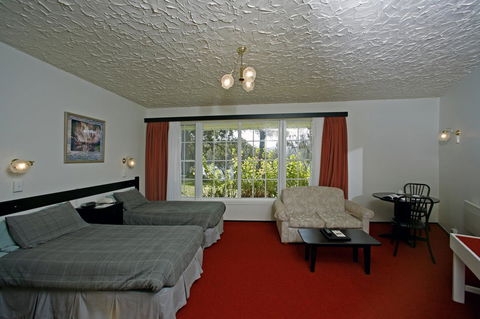 The Fox And Hounds Historic Hotel - Yamba Accommodation 30