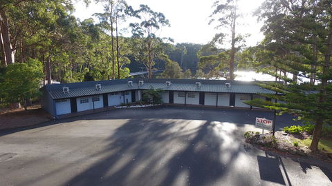 The Fox And Hounds Historic Hotel - Yamba Accommodation 3