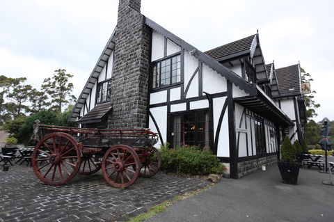 The Fox And Hounds Historic Hotel - Yamba Accommodation 26