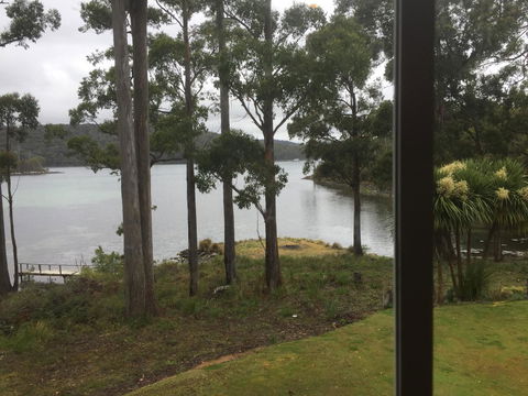 The Fox And Hounds Historic Hotel - Yamba Accommodation 9