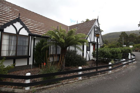The Fox And Hounds Historic Hotel - Yamba Accommodation 29