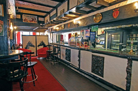 The Fox And Hounds Historic Hotel - Yamba Accommodation 33