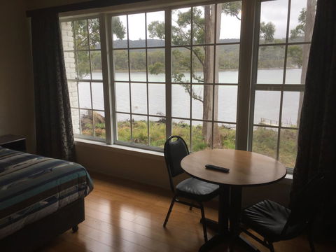 The Fox And Hounds Historic Hotel - Yamba Accommodation 5