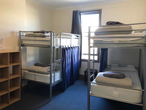 The Nook Backpackers - Yamba Accommodation 8