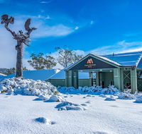 Cradle Mountain Hotel - Yamba Accommodation