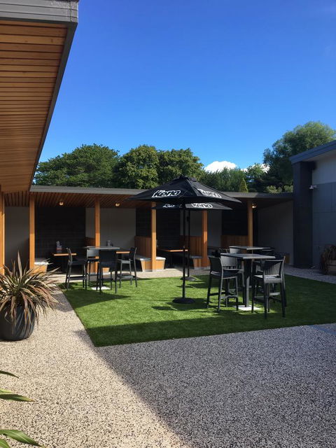 Risdon Brook Hotel - Yamba Accommodation 5