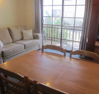 Kitty's Place - Yamba Accommodation