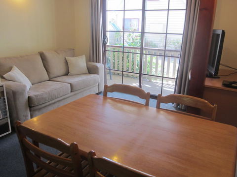 Kitty\'s Cottages - Managed By BIG4 Strahan Holiday Retreat - Yamba Accommodation 0