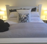 Elizas Lovely Home - Yamba Accommodation