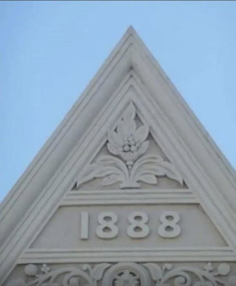 The Old Federal Coffee Palace - Yamba Accommodation 8