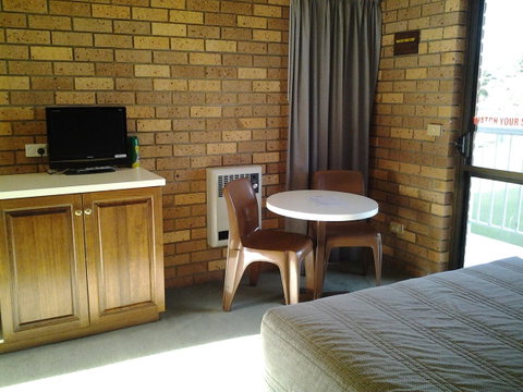 The Waterloo Hotel - Yamba Accommodation 8