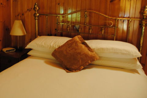 The Wombat Cottage - Yamba Accommodation 9