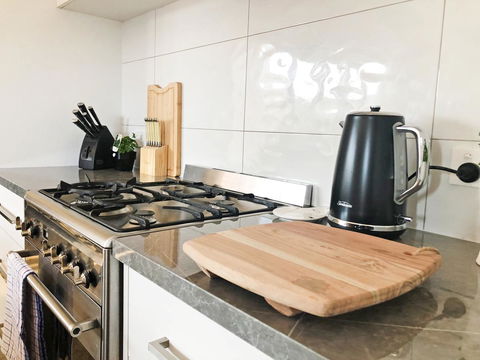 EMBRACING EVANDALE - Hosted By L'Abode Accommodation - Yamba Accommodation 20