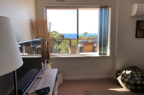 BAY OF FIRES SEACHANGE Ocean Frontage - Yamba Accommodation 1