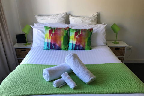 BAY OF FIRES SEACHANGE Ocean Frontage - Yamba Accommodation 7
