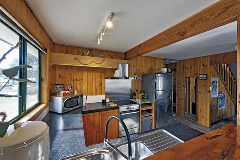 Tutumaz By The River - Yamba Accommodation 3