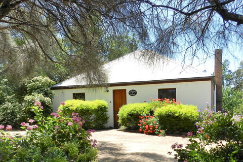 Wagners Cottages - Yamba Accommodation 4