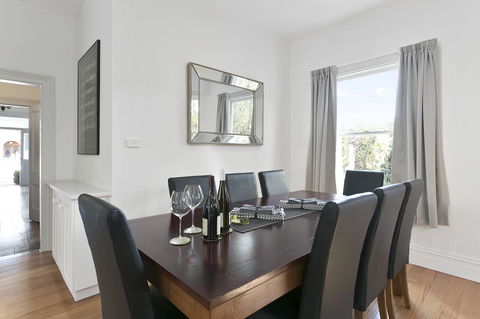Amberley - Yamba Accommodation 6