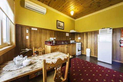 Touchwood Cottages - Yamba Accommodation 39