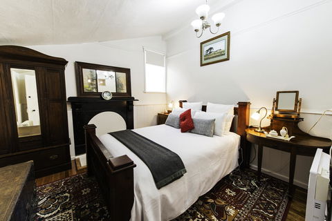 Touchwood Cottages - Yamba Accommodation 13