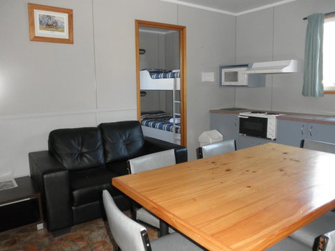 Strahan Beach Tourist Park - Yamba Accommodation 10