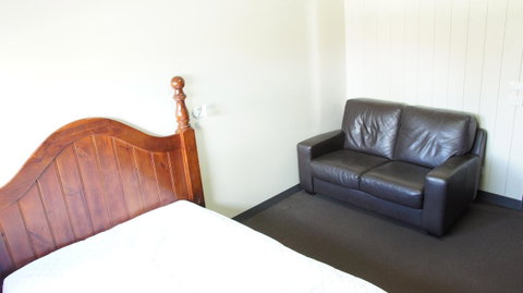 Swansea Backpacker Lodge - Yamba Accommodation 11
