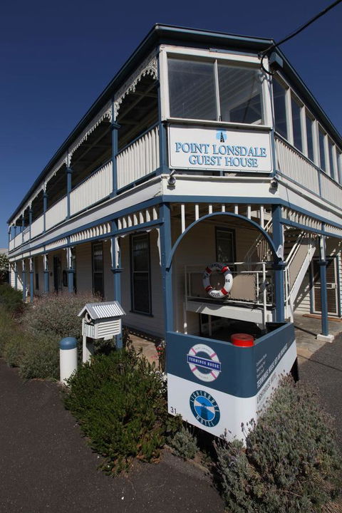 Point Lonsdale Guest House - Yamba Accommodation 0