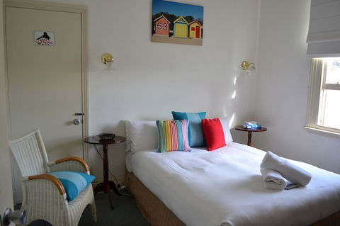 Point Lonsdale Guest House - Yamba Accommodation 14