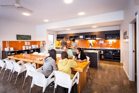 The Island Accommodation - Yamba Accommodation 19