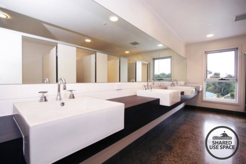 The Island Accommodation - Yamba Accommodation 4