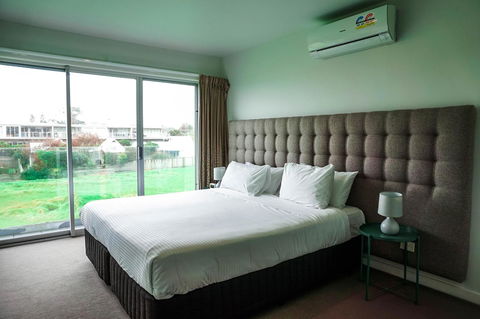 The Apollo - Yamba Accommodation 18