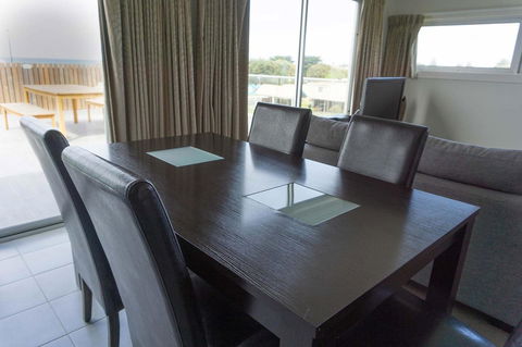 The Apollo - Yamba Accommodation 8
