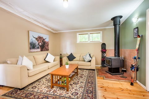 Avalon House - Yamba Accommodation 29