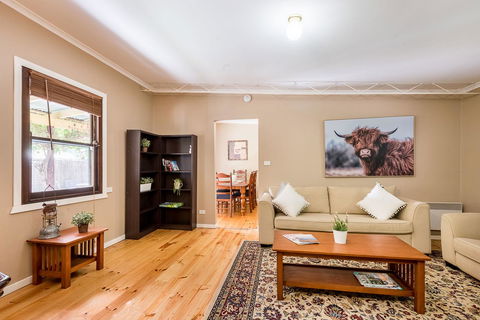 Avalon House - Yamba Accommodation 27