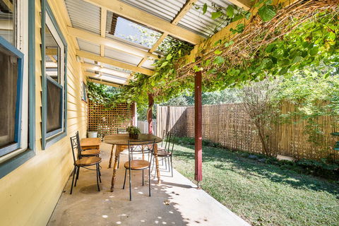 Avalon House - Yamba Accommodation 39