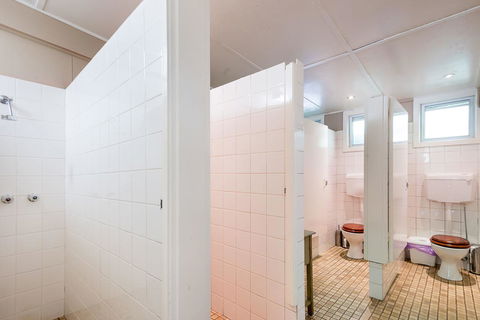 Avalon House - Yamba Accommodation 24